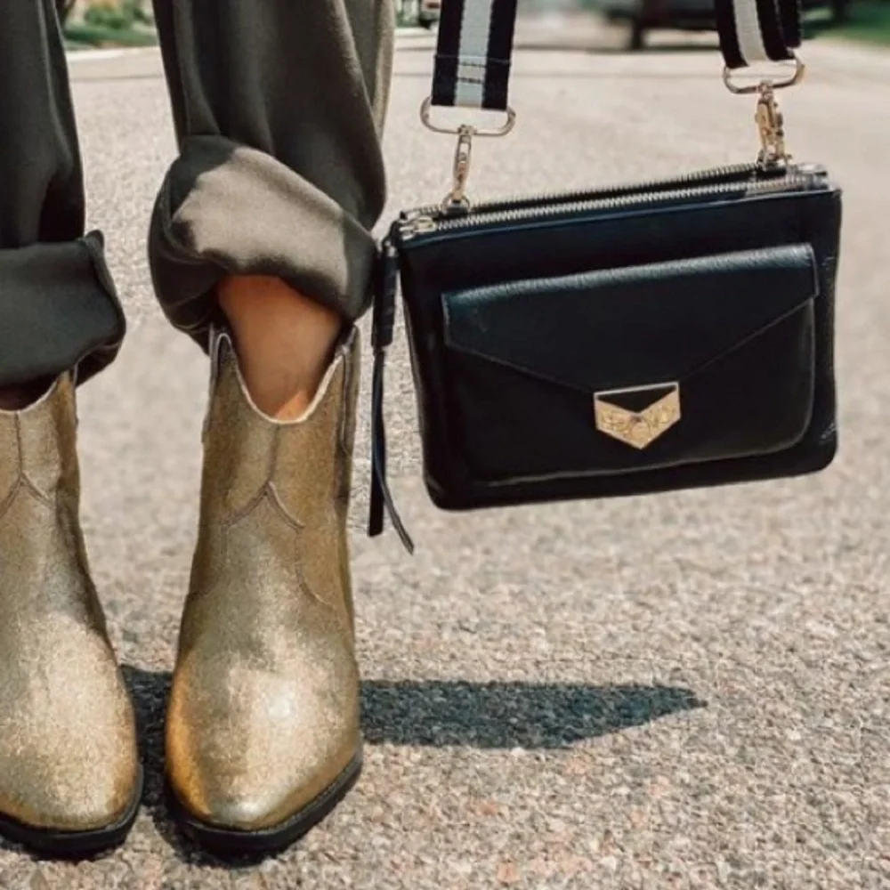 Stella & Dot | Retired Ultra Luxurious Covet Black Leather Crossbody Pur… - Picture 7 of 15